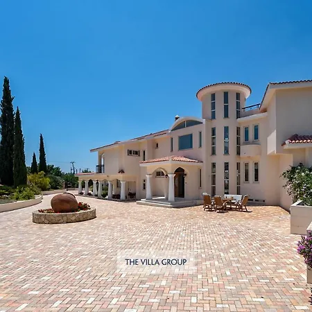 Victorias * Paphos