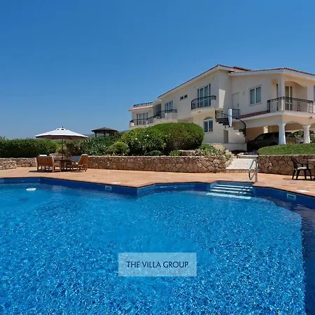 Victorias Villa *